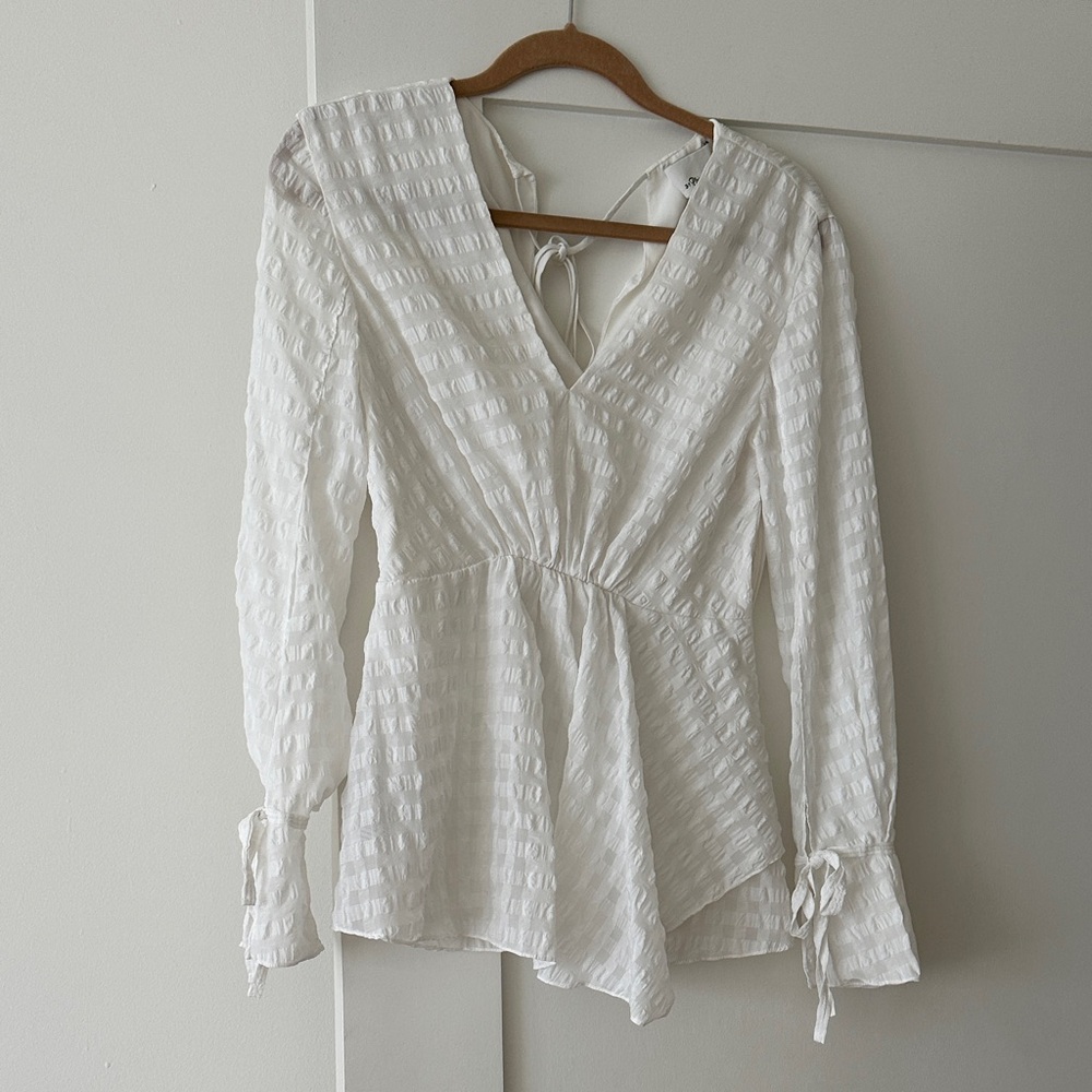 3.1 Phillip Lim Textured White V-Neck Blouse